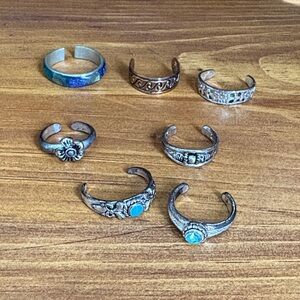 Vintage Style Silver and Turquoise toe Rings Set